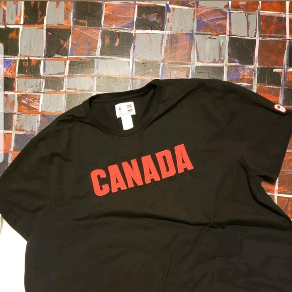 Mens 2XL Lettered CANADA black tshirt - Picture 1 of 6